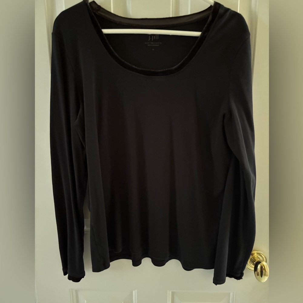 J. Jill Black Long Sleeve Top